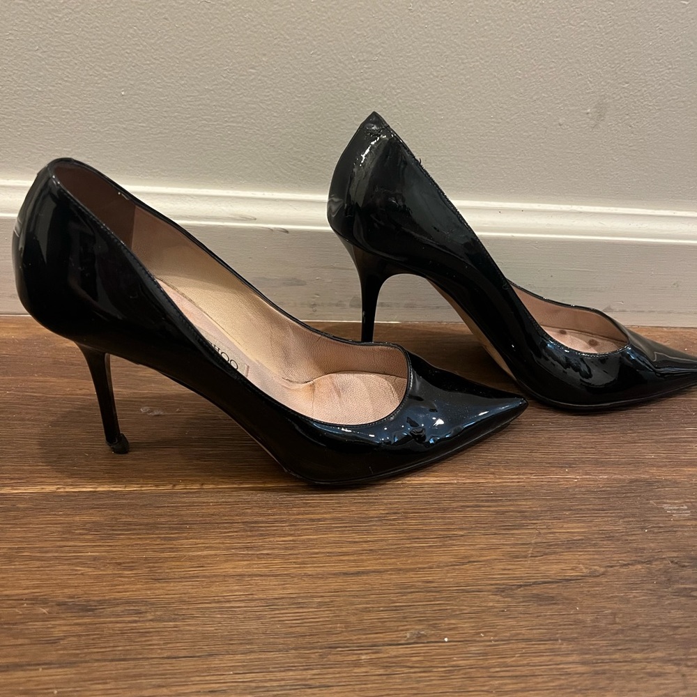 Jimmy choo patent leather pumps with ~3in heel size 39